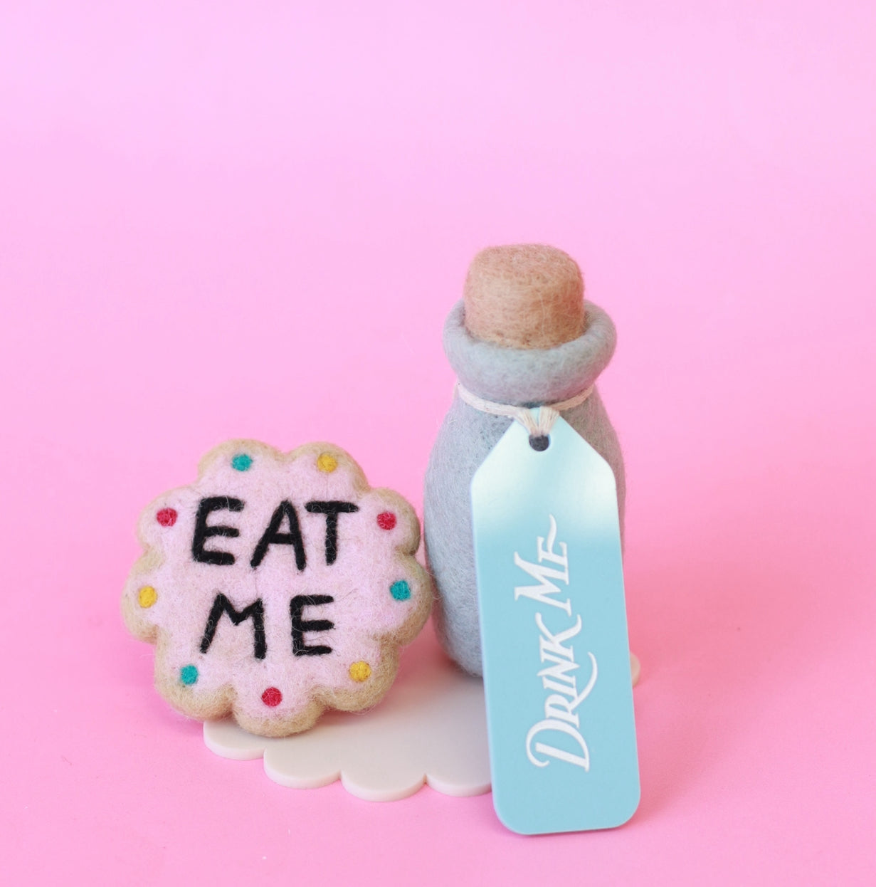 ON SALE Wonderland drink me + eat me set