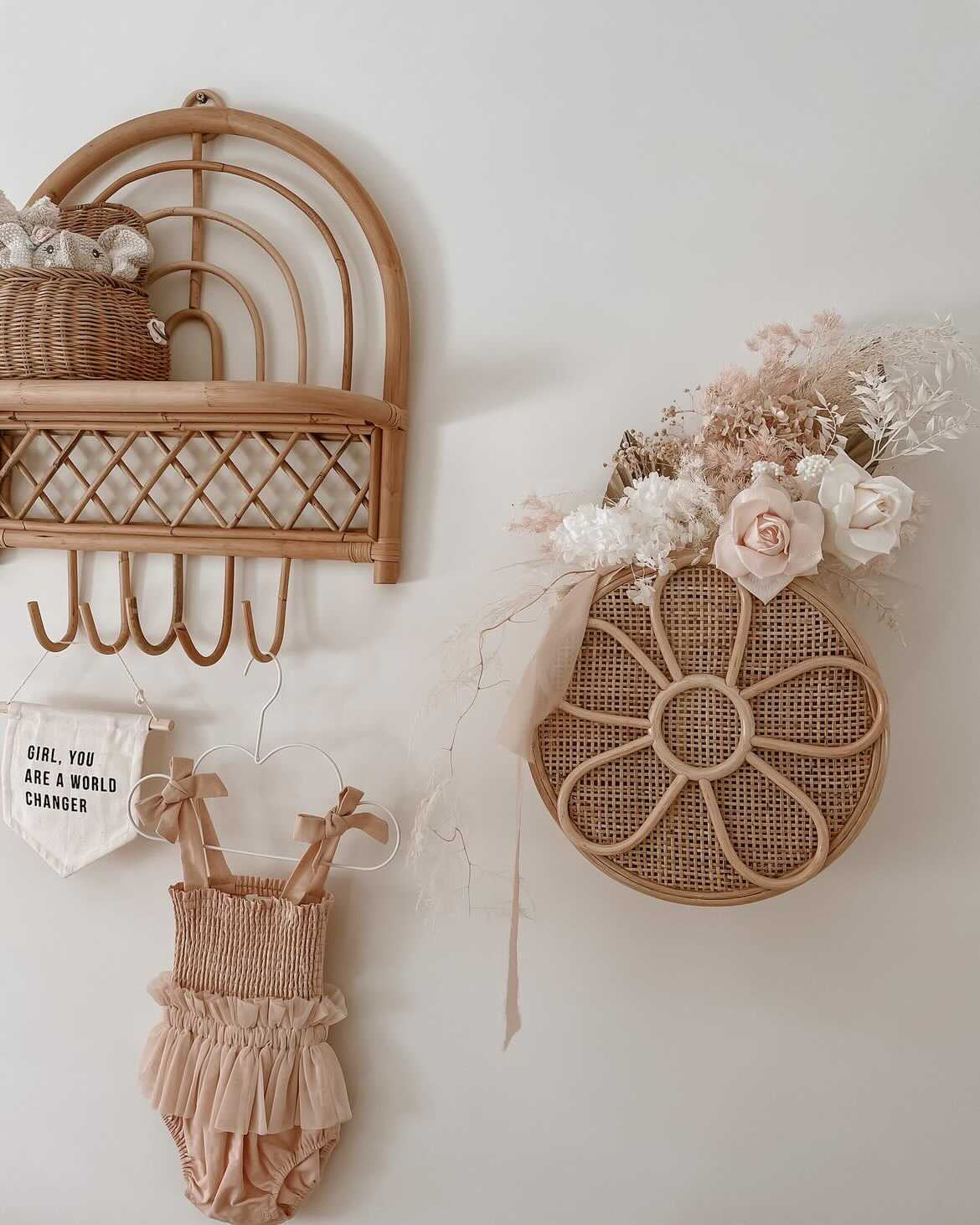 PRE ORDER Daisy wall basket