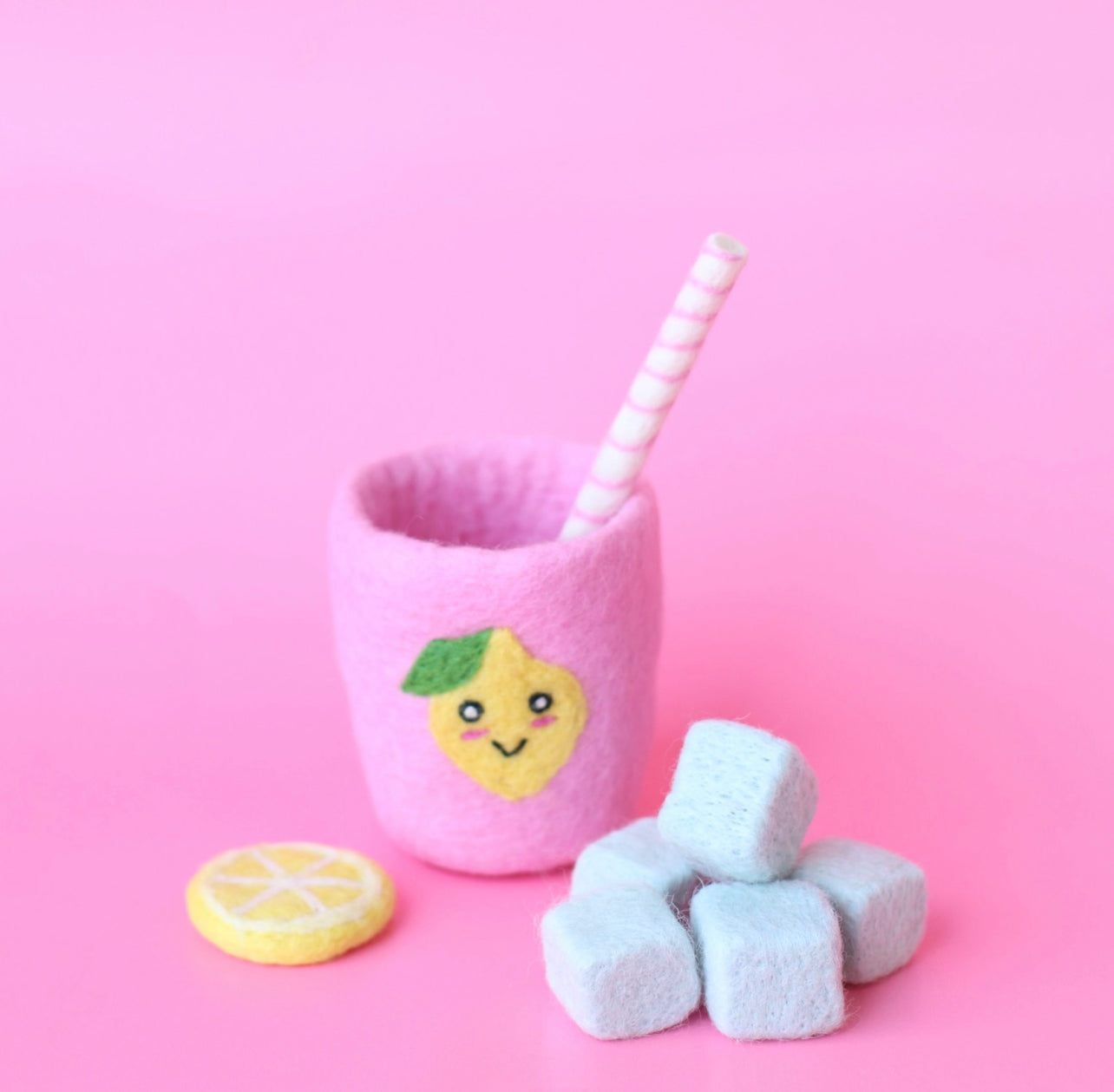 On sale Let's make Lemonade' 7 pce cup set