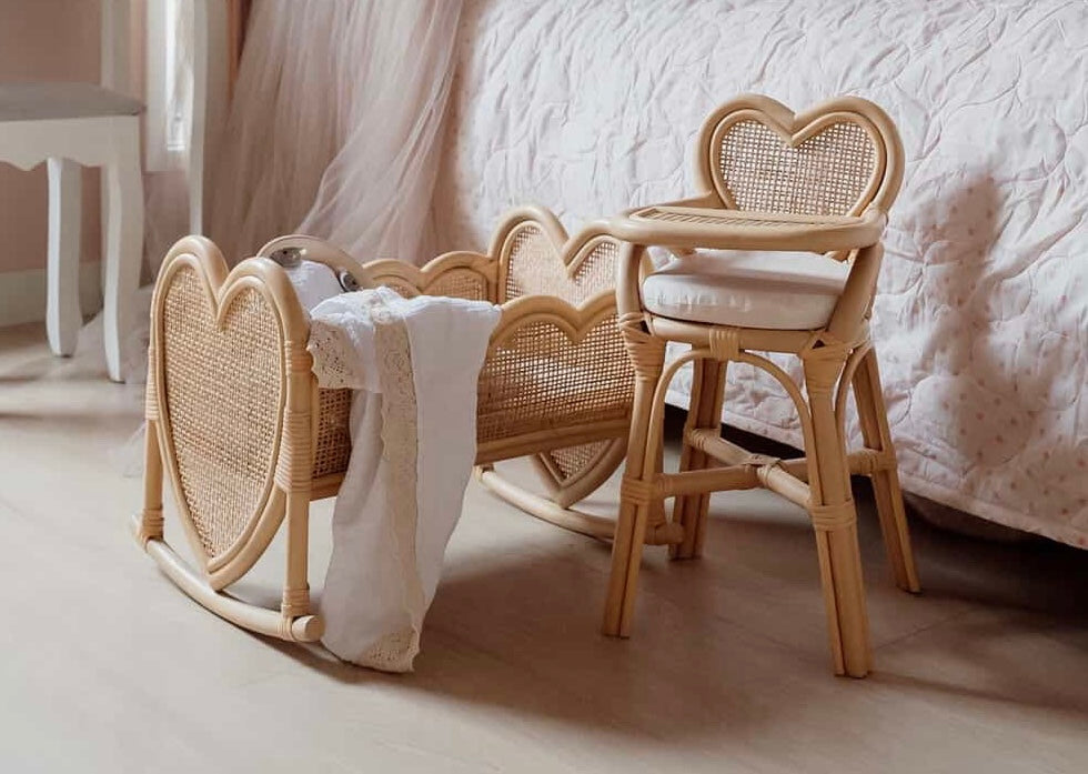 DOLLS FURNITURE