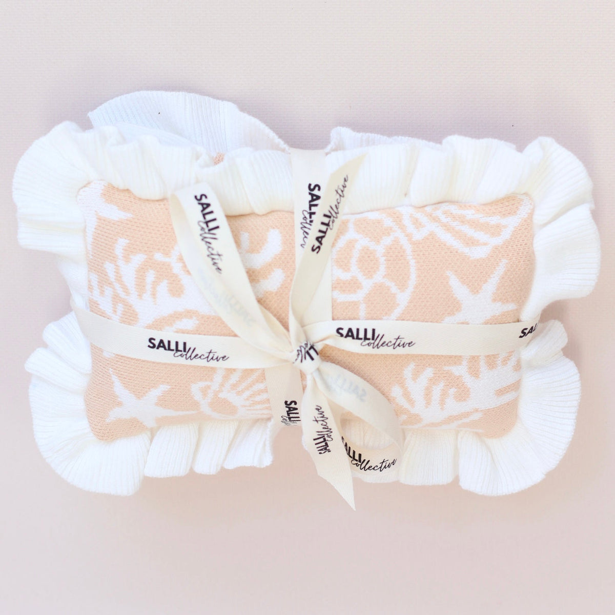 Frilled Shelly blanket + Pillow set in SAND doll bedding