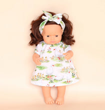 Load image into Gallery viewer, Juni Moon wardrobe - Mini doll threads