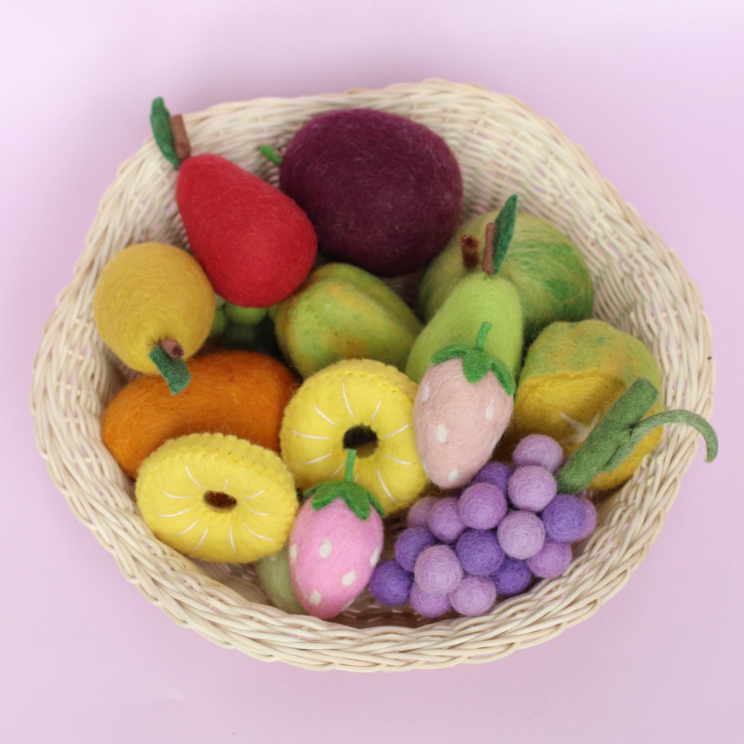 Mega giant fruit set plus basket - 17 pce set