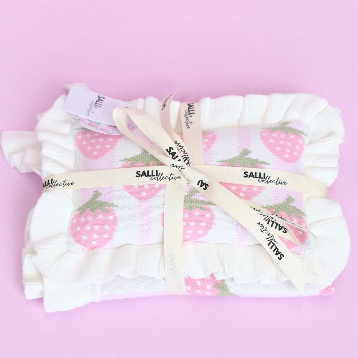 Strawberry frilled doll Blanket + Pillow set