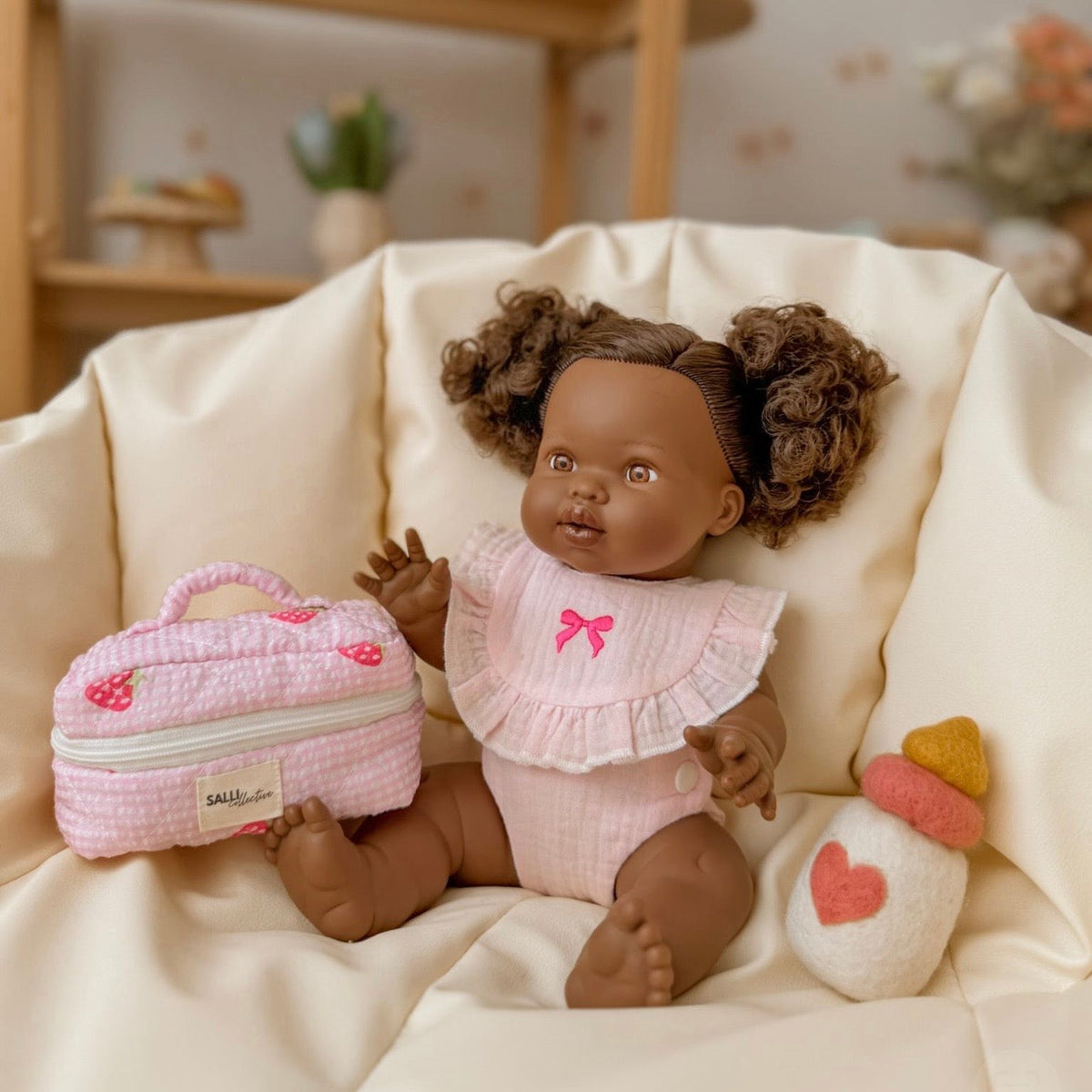 Dolls Blushing pink bow bib and Diaper duo - Fits 34-38cm Minikane Gordis, Mini Colettos, Llorens dolls