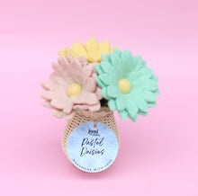Load image into Gallery viewer, Felt Daisies 🌼 various options + colours
