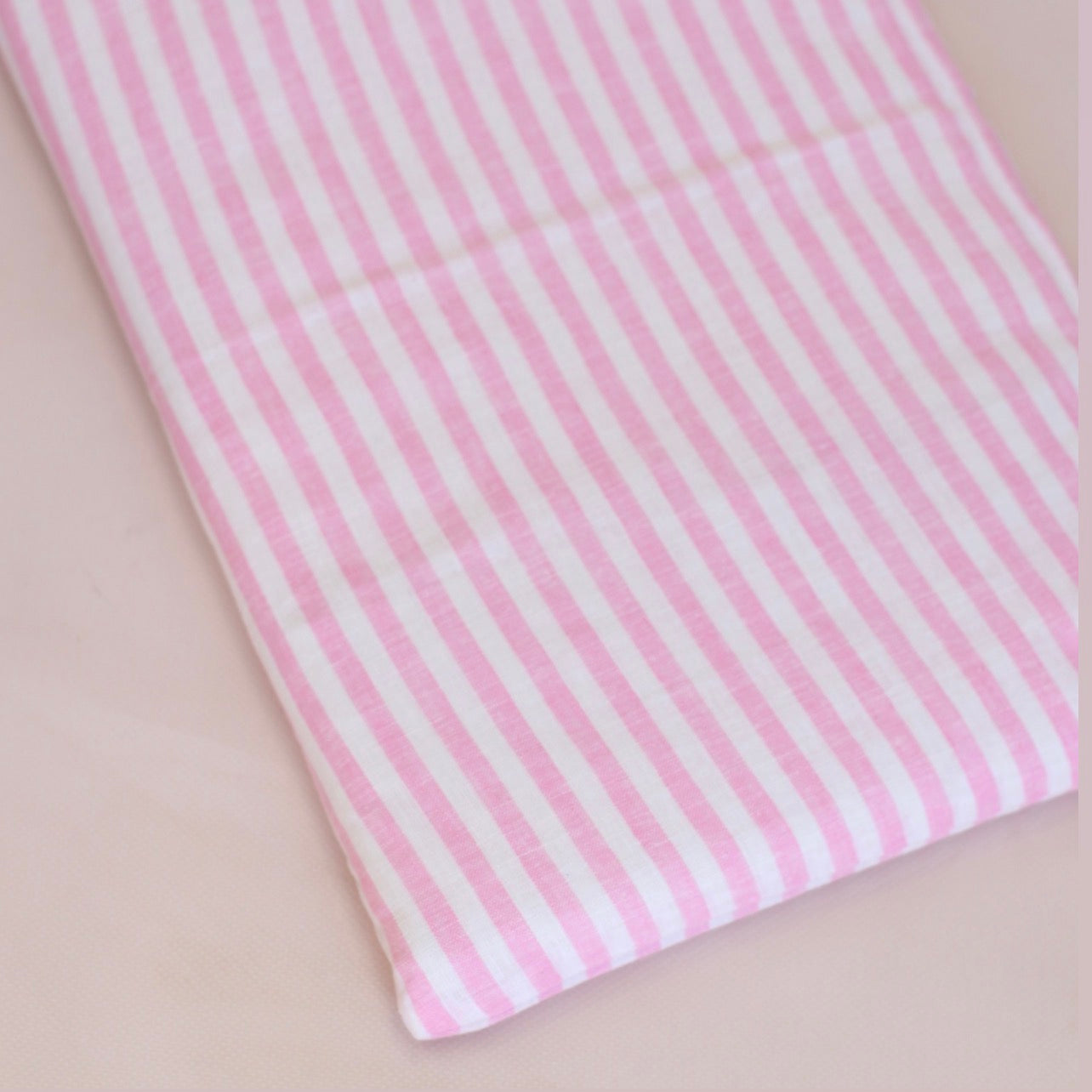 Daisy doll day bed with mattress - Plus sheet add ons