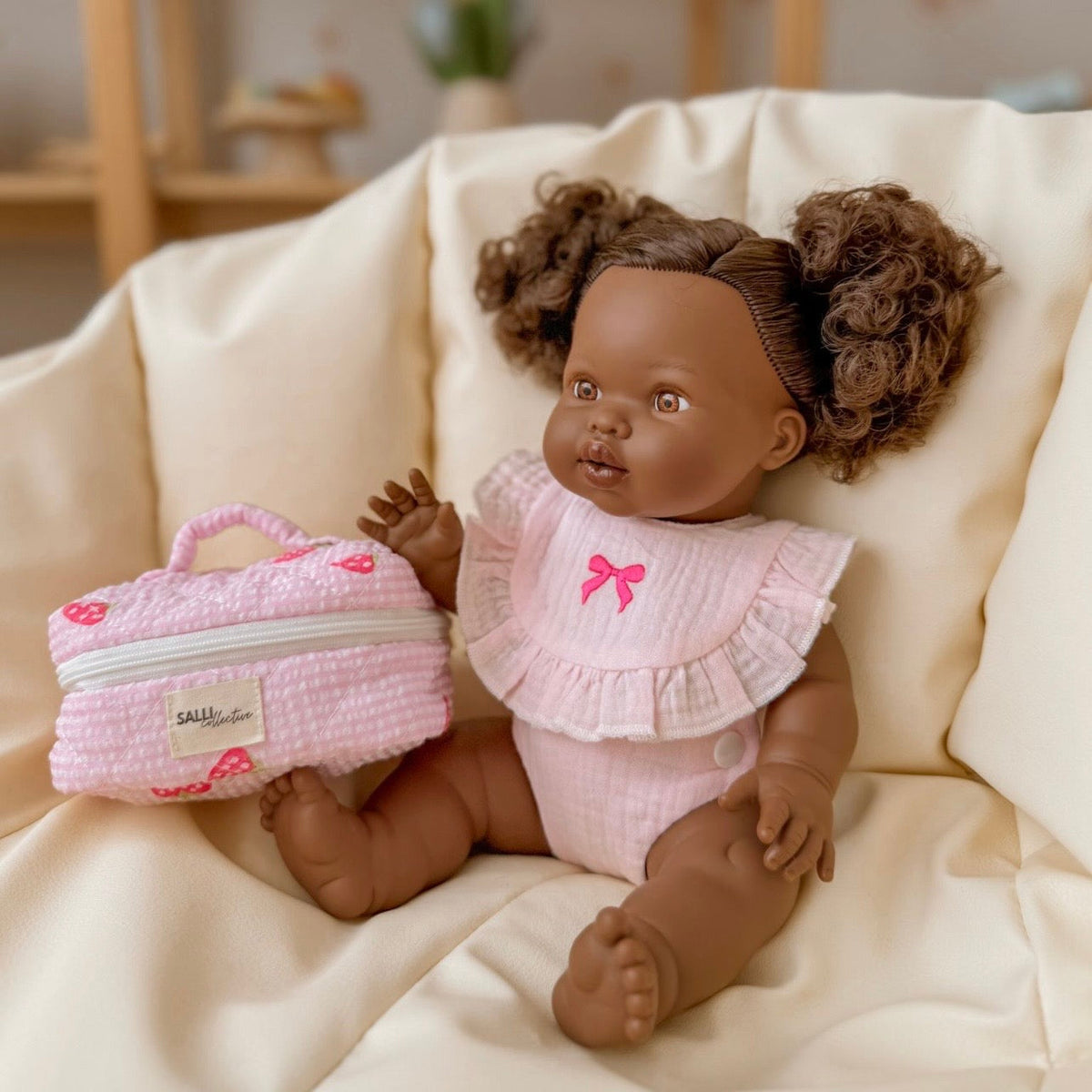 Dolls Blushing pink bow bib and Diaper duo - Fits 34-38cm Minikane Gordis, Mini Colettos, Llorens dolls