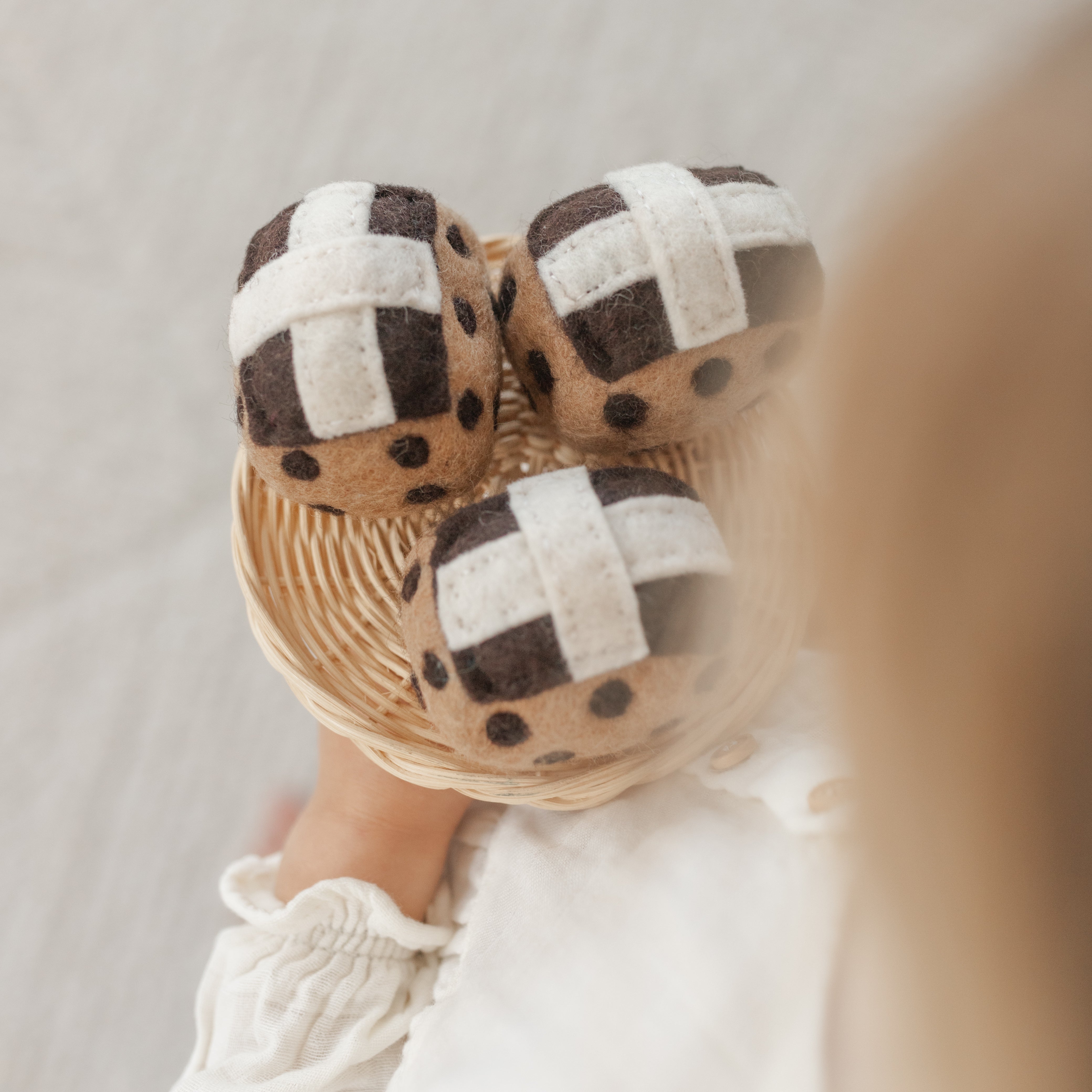 Felt traditional hot cross buns - set or single – Juni Moon