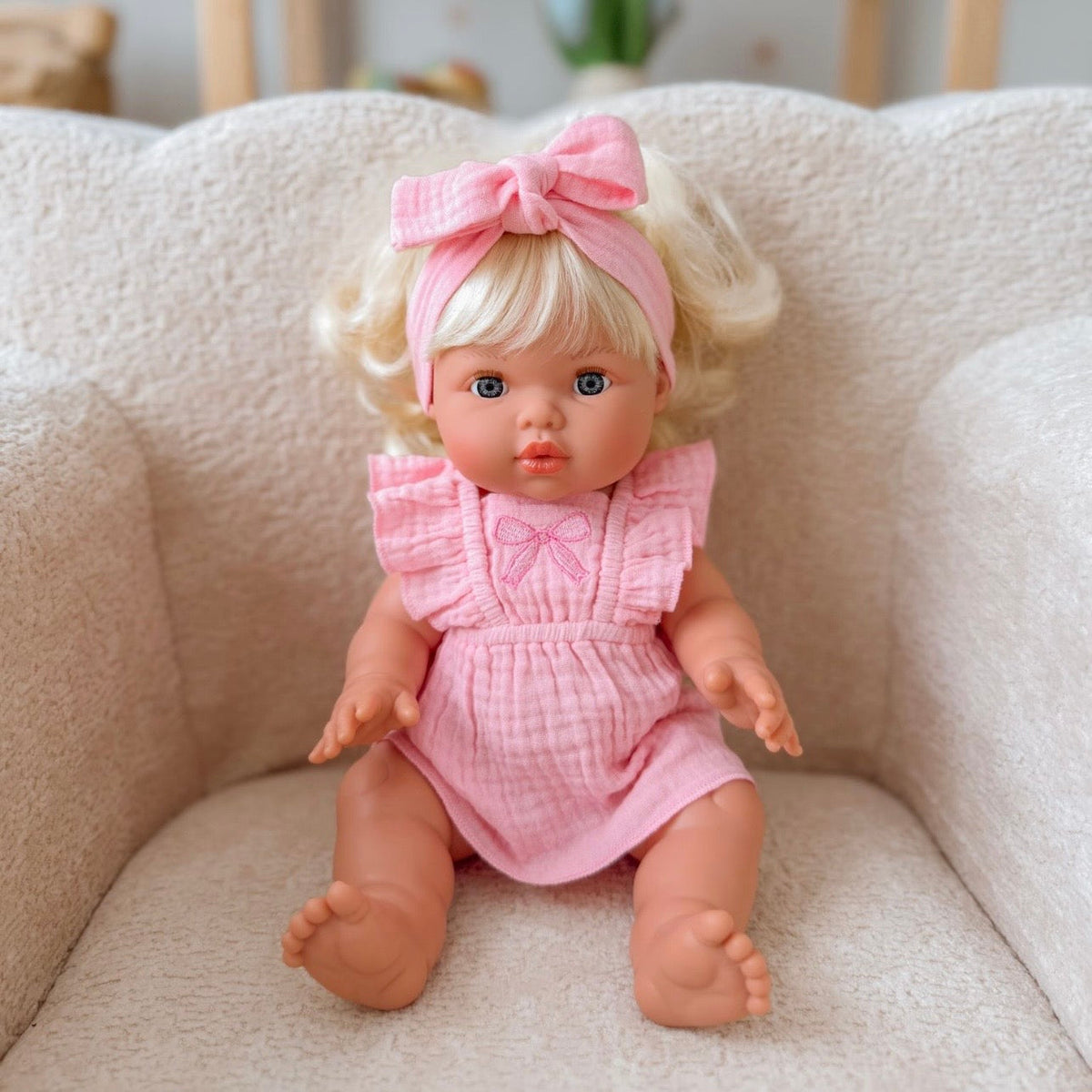 Petal pink dolls bow dress headwrap and Bloomers - 3 pce set-Fits 34-38cm Minikane Gordis, Mini Colettos, Llorens dolls