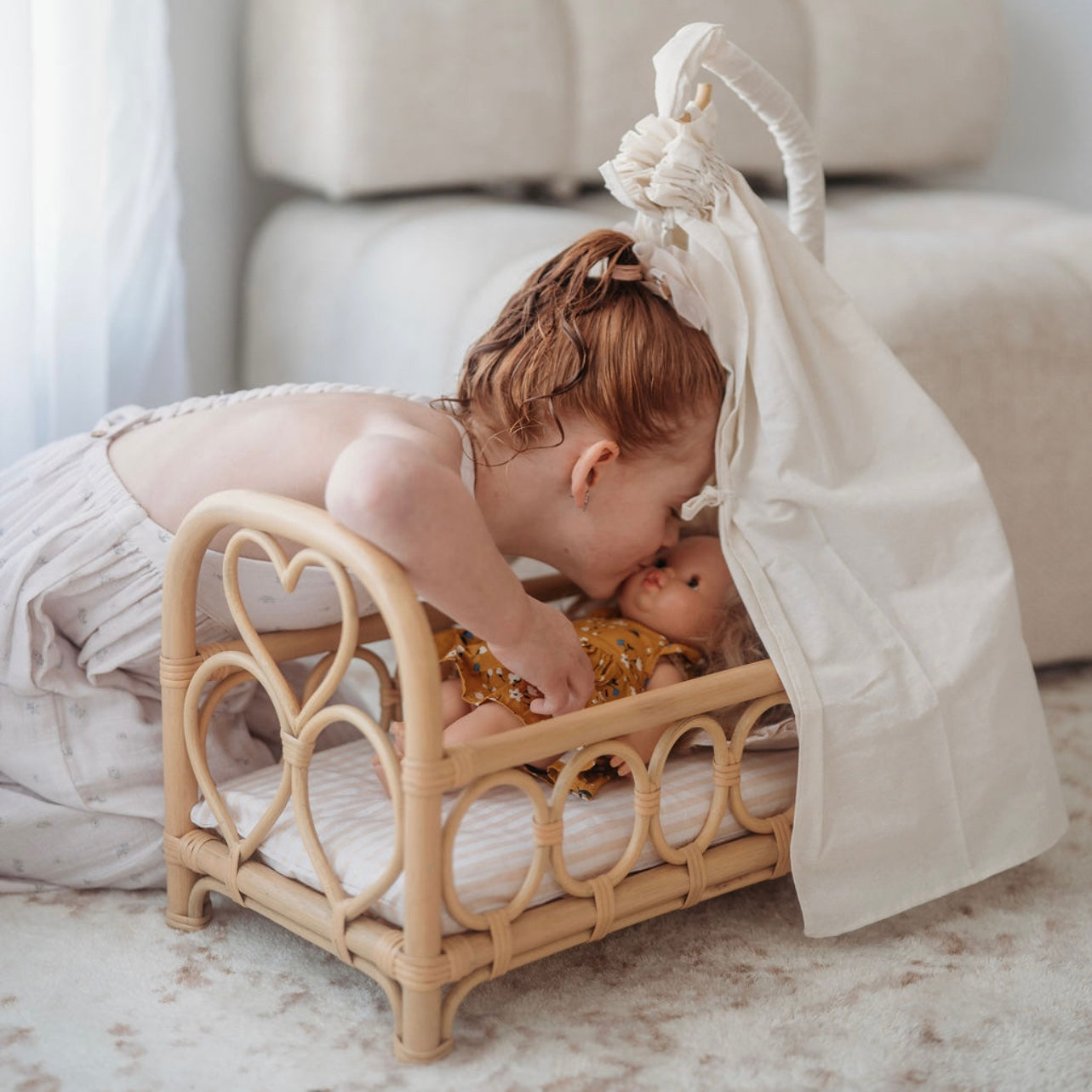 Heartstrings dolls canopy cot with mattress and canopy