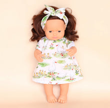 Load image into Gallery viewer, Juni Moon wardrobe - Mini doll threads