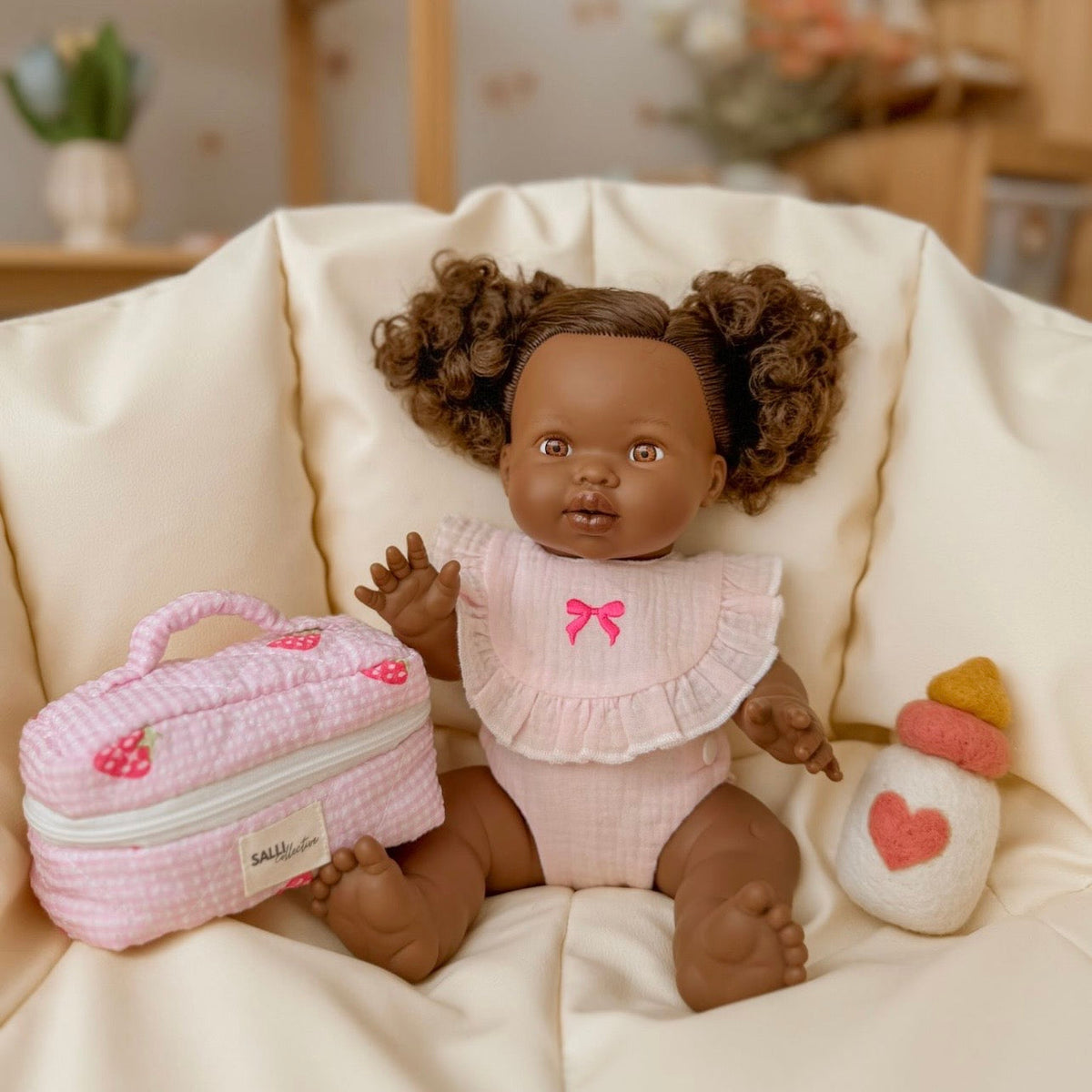Dolls Blushing pink bow bib and Diaper duo - Fits 34-38cm Minikane Gordis, Mini Colettos, Llorens dolls