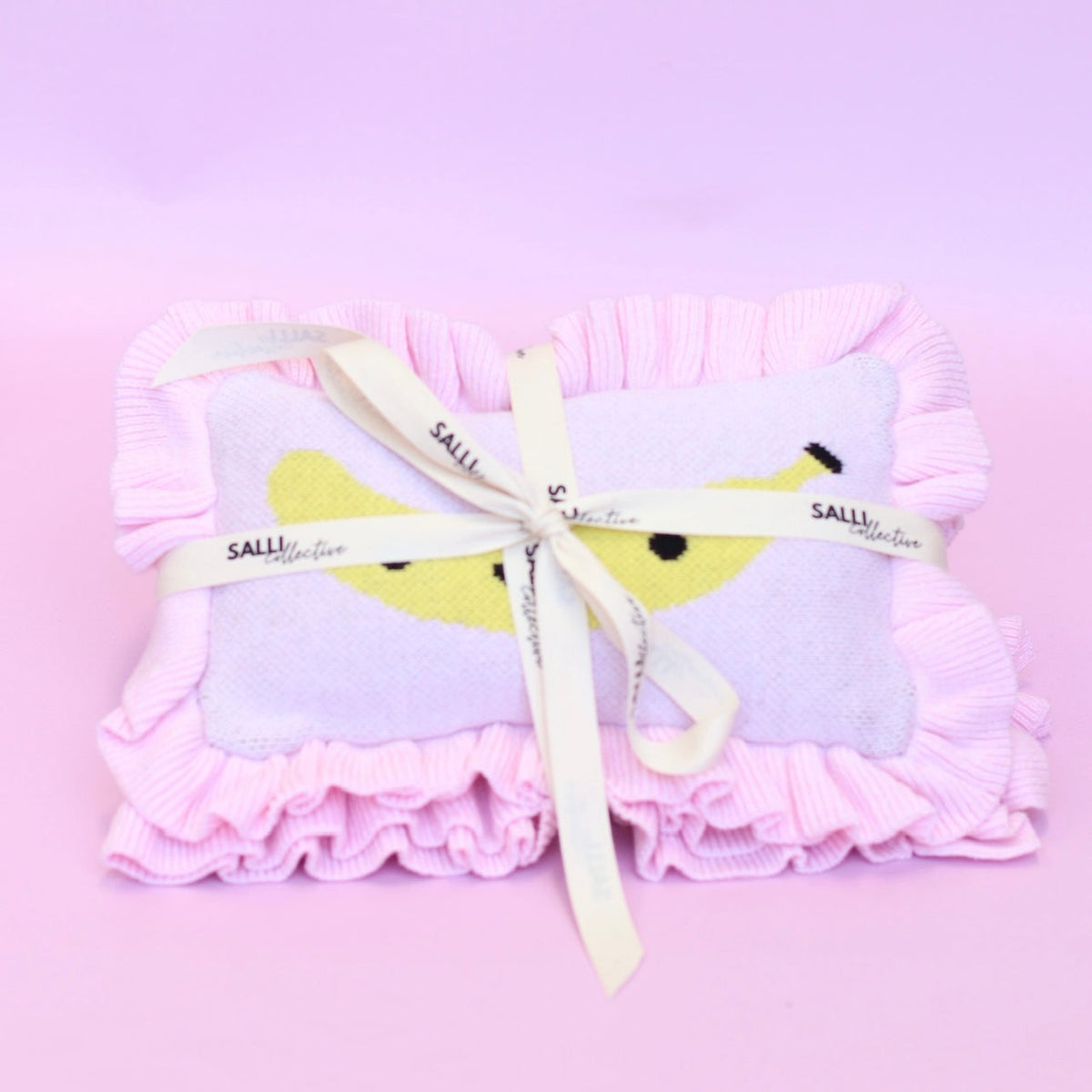 Frilled Smilie Banana doll Blanket + Pillow set