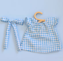 Load image into Gallery viewer, Juni Moon wardrobe - Mini doll threads