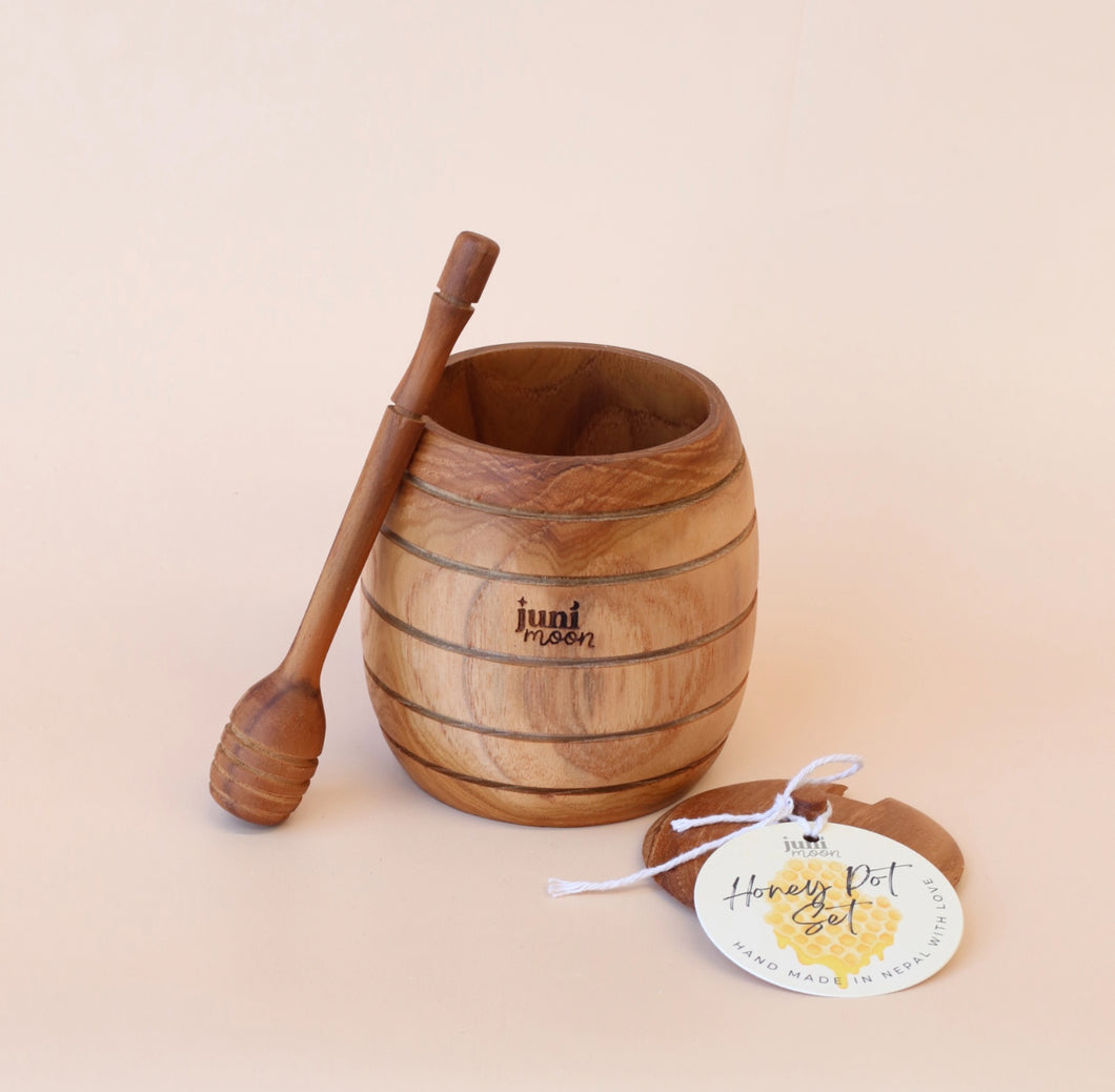 ON SALE Wooden honey 🍯 pots with honey dipper