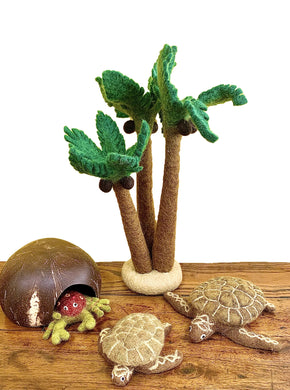 ON SALE Papoose Coconut Island 🏝️ 🥥 set - 5 pce