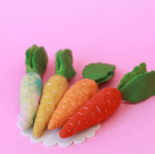 Load image into Gallery viewer, Easter Large carrots