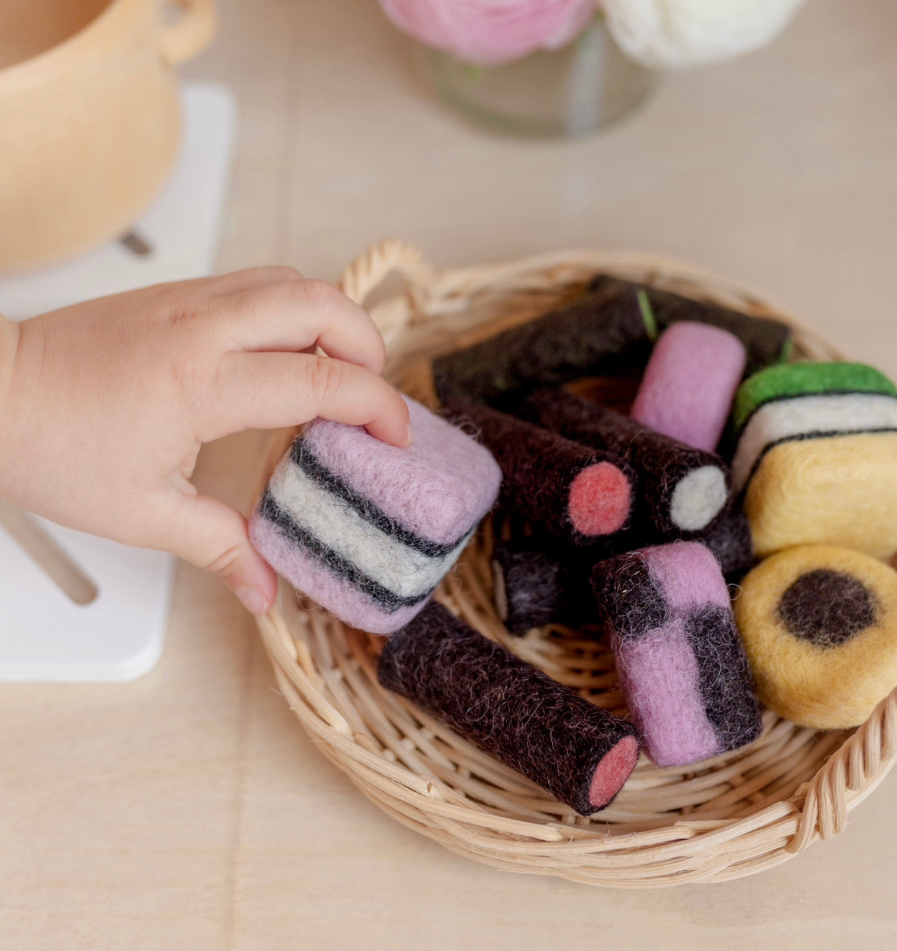 ON SALE Juni all Sorts - 11 pce set