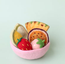 Load image into Gallery viewer, Felt fruit + felt bowl- 7 pce set