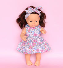 Load image into Gallery viewer, Juni Moon wardrobe - Mini doll threads