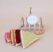 Load image into Gallery viewer, Little Toasty play set - 5 pce