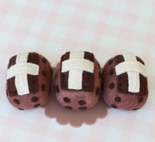 Load image into Gallery viewer, Felt chocolate hot cross buns - set or single