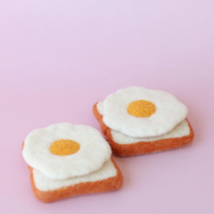 Eggs on toast - single or double slice