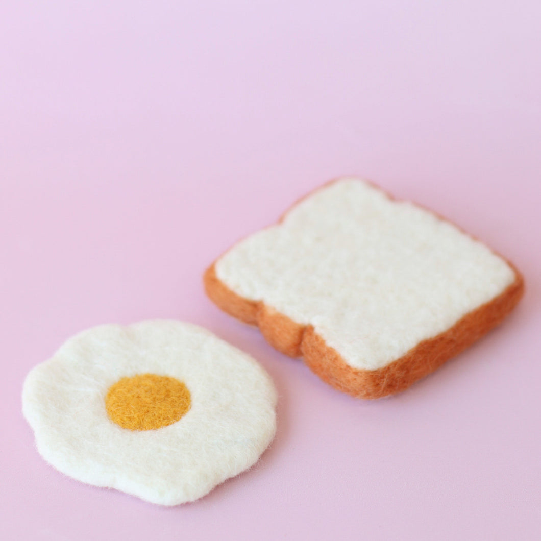 Eggs on toast - single or double slice