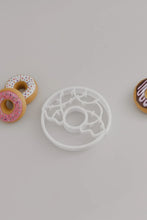 Load image into Gallery viewer, Donut Bio play dough cutter