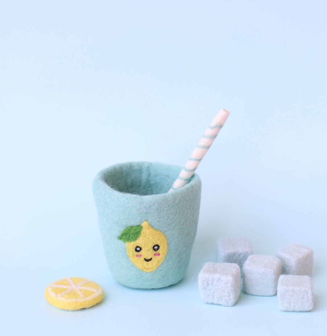 On sale Let's make Lemonade' 7 pce cup set