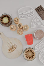 Load image into Gallery viewer, Popcorn bucket - play dough accessory