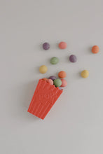 Load image into Gallery viewer, Popcorn bucket - play dough accessory