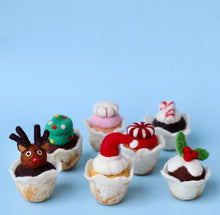 Load image into Gallery viewer, Merry Christmas muffins - muffins and trays