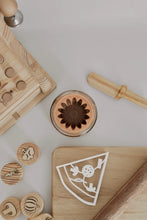 Load image into Gallery viewer, Pizza slice - bio cutter