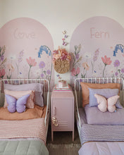 Load image into Gallery viewer, ON SALE Daisy wall basket