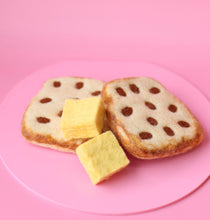 Load image into Gallery viewer, Raisin Toast and butter - 4 pce