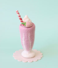 Load image into Gallery viewer, Shake it up &#39;Classic Milkshakes and smoothies - 8 flavours