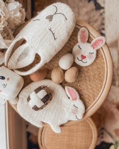 Felt traditional hot cross buns - set or single