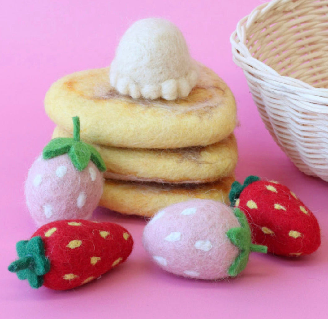 Heart pancake set 🥞 8 pce set