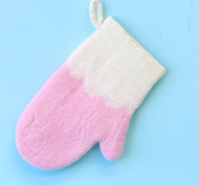 Load image into Gallery viewer, Children&#39;s oven mitts - 4 styles