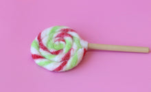 Load image into Gallery viewer, Christmas Felt Lollipops look