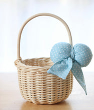 Load image into Gallery viewer, Small Millie basket - 7 bow colour choices