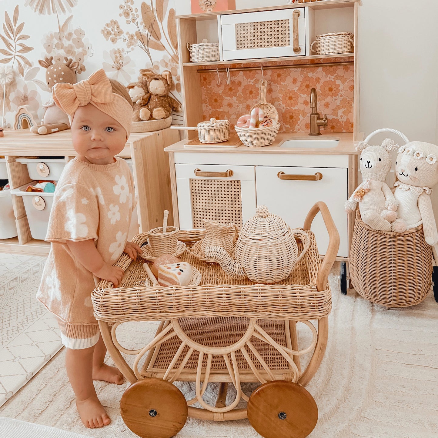 TALLULAH TEA CART