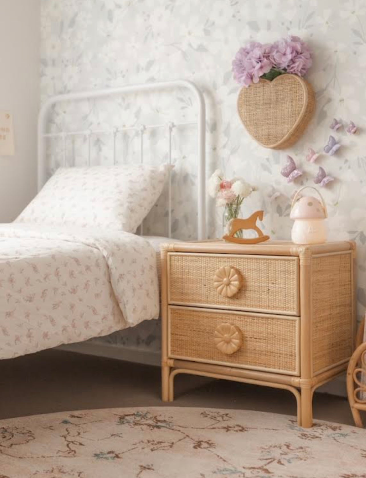 PRE ORDER APRIL🌼 DAISY BEDSIDE TABLE - SHIPPING QUOTE REQUIRED