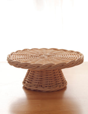 Rattan cake stand