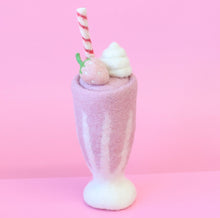 Load image into Gallery viewer, Shake it up &#39;Classic Milkshakes and smoothies - 8 flavours