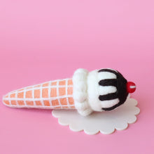 Load image into Gallery viewer, ICE CREAMS 🍦🍦