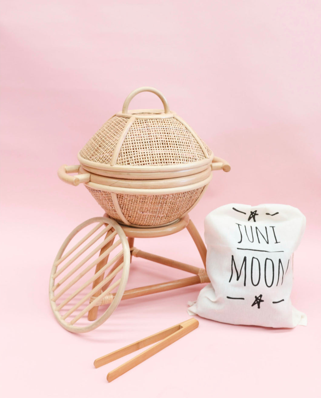 Rattan kids BBQ + tongs + hot coals ( Australia only)