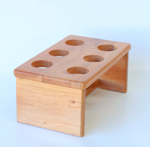 On sale 6 HOLE ICE CREAM STAND ( ice creams sold seperatly)